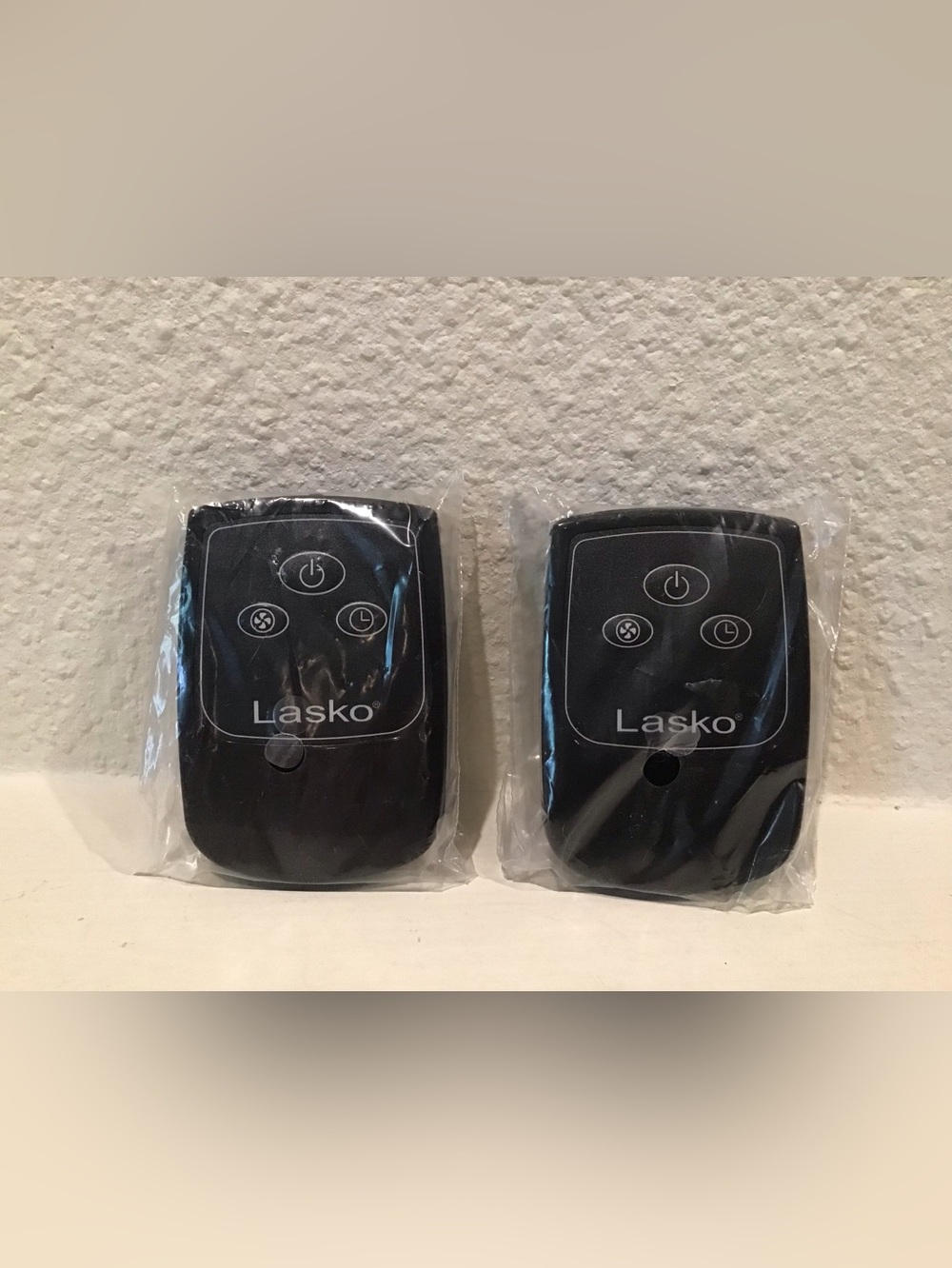 Lasko Black Remote Controls (Pair) for Cyclone Pedastal Upright Fan